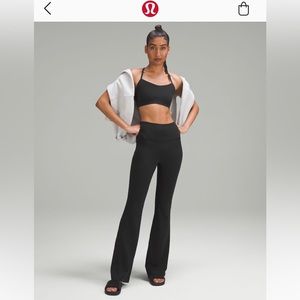 Groove Super-High-Rise Flared Pant NULU